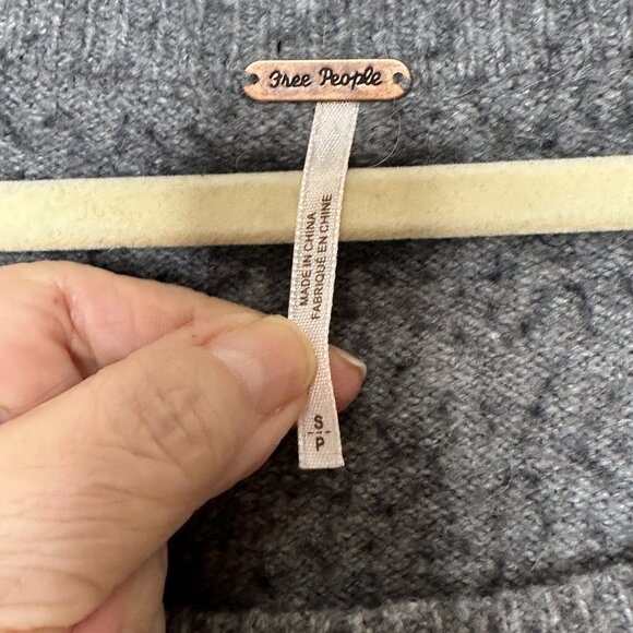 FREE PEOPLE Complete Me Grey Cotton Alpaca Blend Pullover Sweater S - Picture 2 of 7